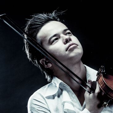Roman Kim, Violin 