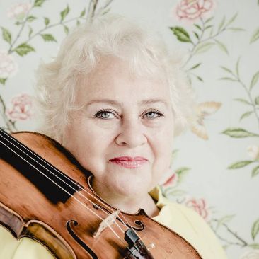 Dora   Schwarzberg,  